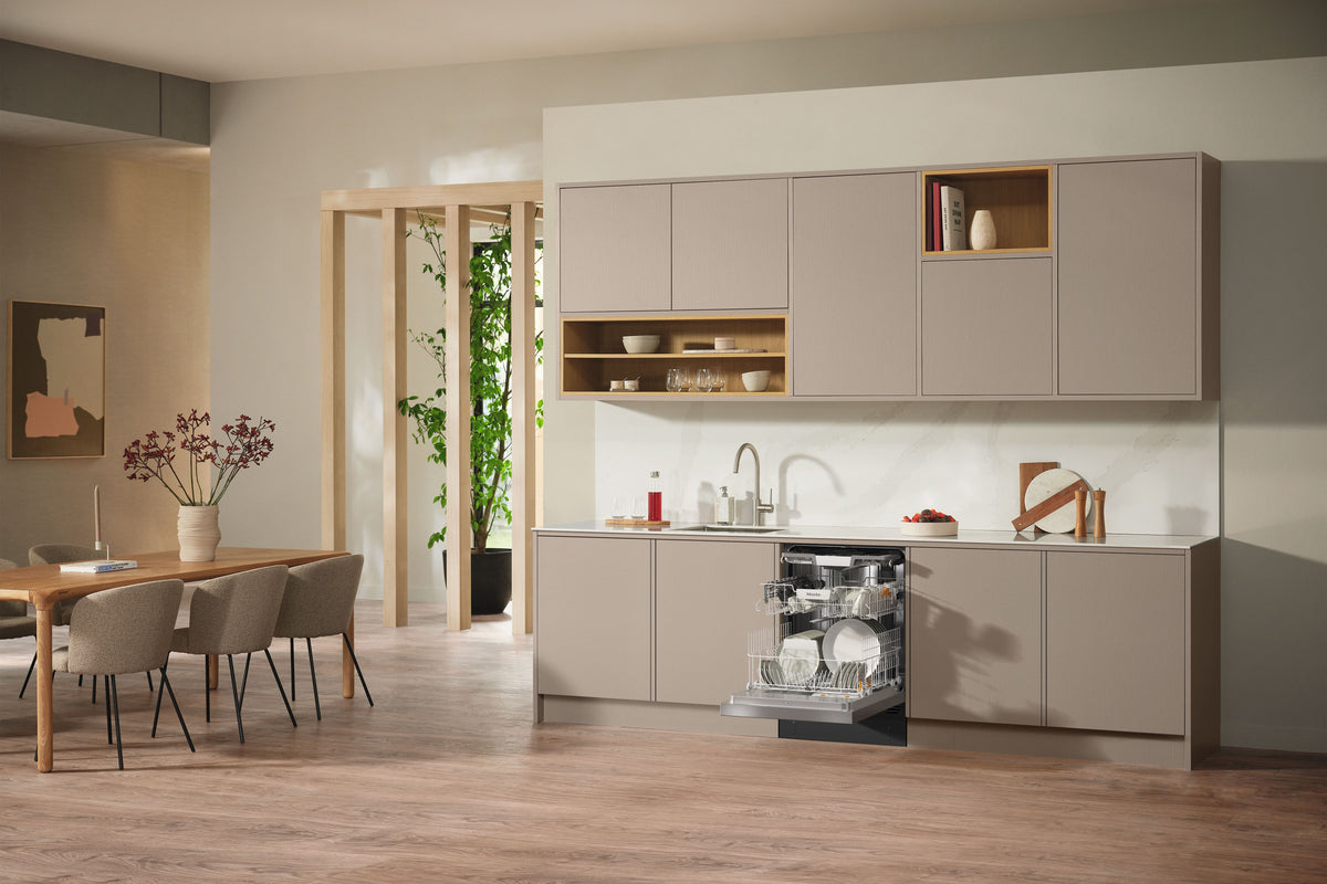 Miele G 5811 SCU Active Plus Edelstahl CleanSteel