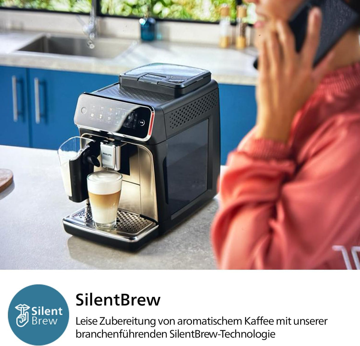Philips 3300 Series Kaffeevollautomat - 5 Getränke, Intuitives Touch-Display, Klassischer Milchaufschäumer, SilentBrew, 100% Keramikmahlwerk, AquaClean Filter. Schwarzchrom (EP3326/90)