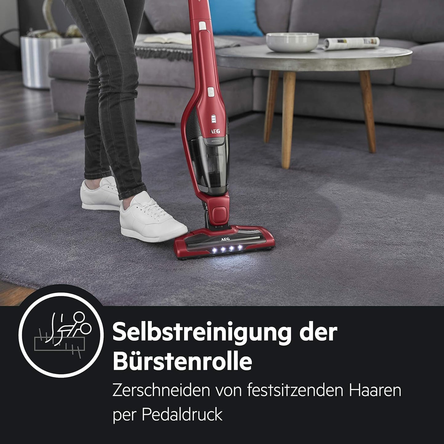 AEG Ergorapido 2in1 Akku Staubsauger, Beutellos, inkl. Tierhaardüse, bis zu 45 Min. Laufzeit, Freistehend, 180° Drehgelenk, Bürstenreinigungsfunktion, LED-Frontlichter, Rot, CX7-2-45AN