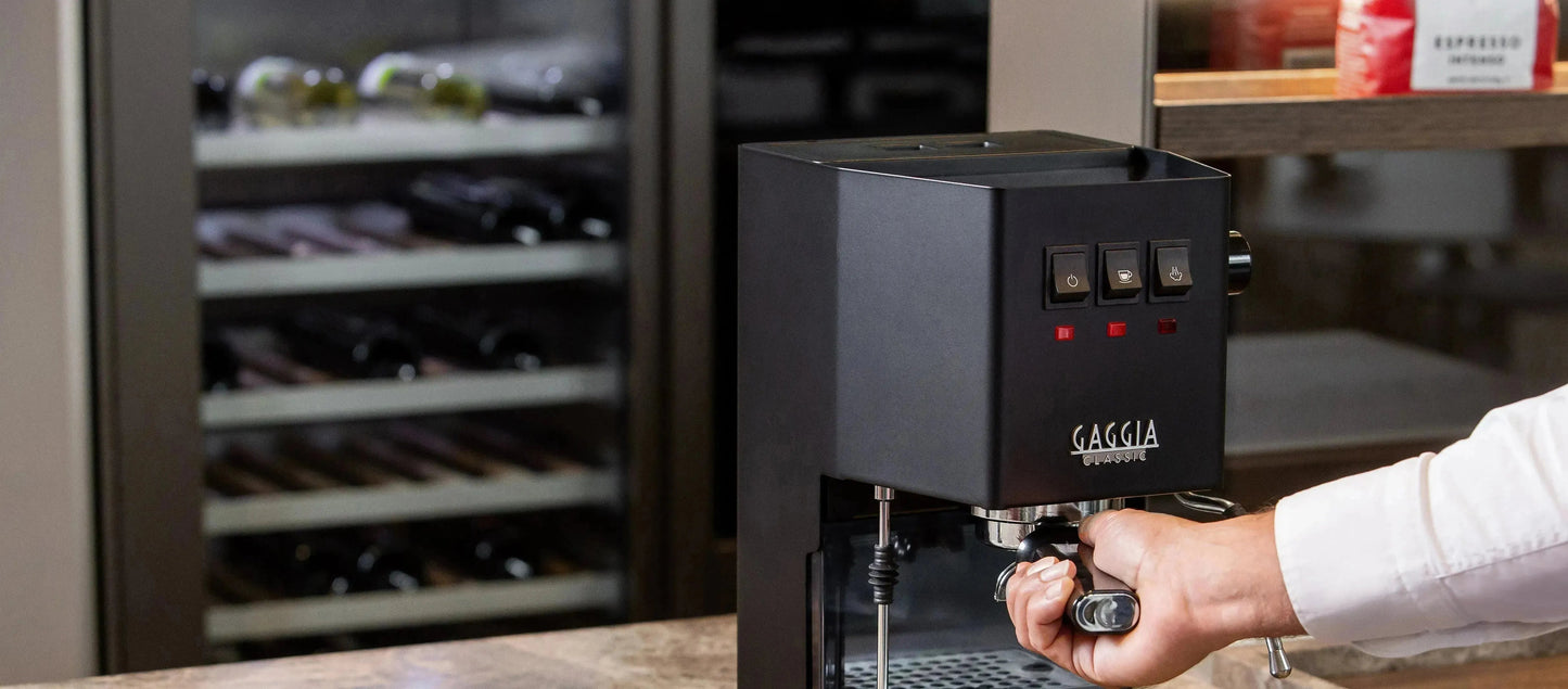Gaggia Classic 5 Jahre Garantie EVO Pro E24 Schwarz - Kaffeewelt