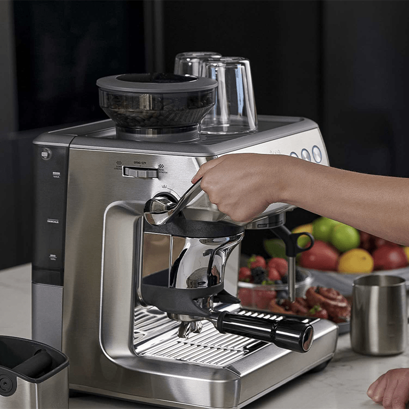 SAGE The Barista Express™ Impress – Halbautomatische Espressomaschine