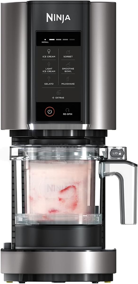 Ninja CREAMi Eismaschine & Dessertmaschine mit 3 Behältern, 7 Programmen, Herstellung von Eis, Gelato, Sorbet, Smoothie-Bowls, Milchshakes und mehr, Schwarz/Silber, 1,4L Eiscreme Kapazität, NC300EU