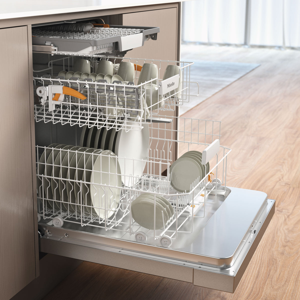 Miele G 5811 SCU Active Plus Edelstahl CleanSteel