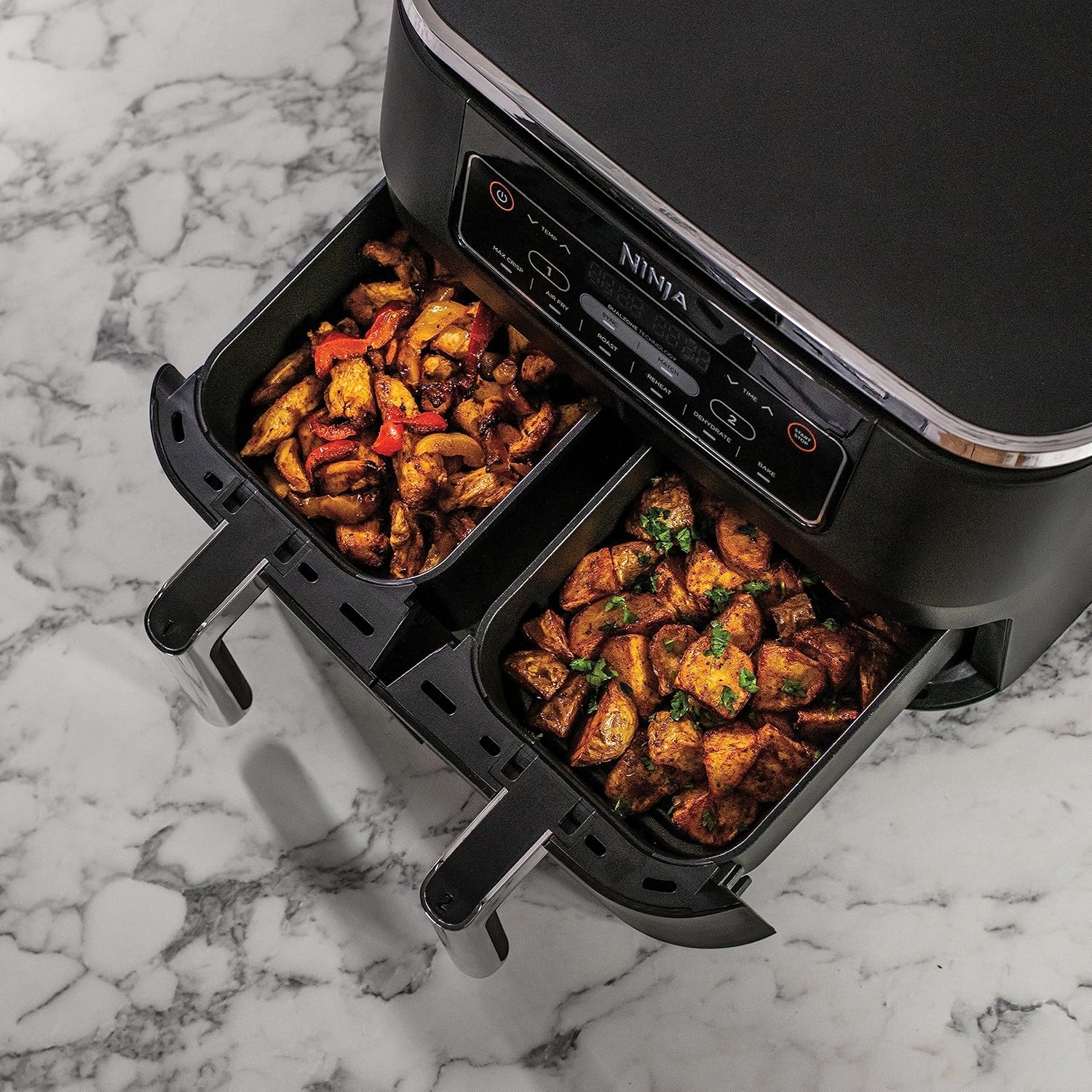 Ninja Foodi Dual Zone Digitale Heißluftfritteuse, 7,6L Airfryer, 2 Fächer, Antihaftbeschichtung, spülmaschinenfeste Körbe, 6-in-1, 4-6 Portionen, Schwarz AF300EU