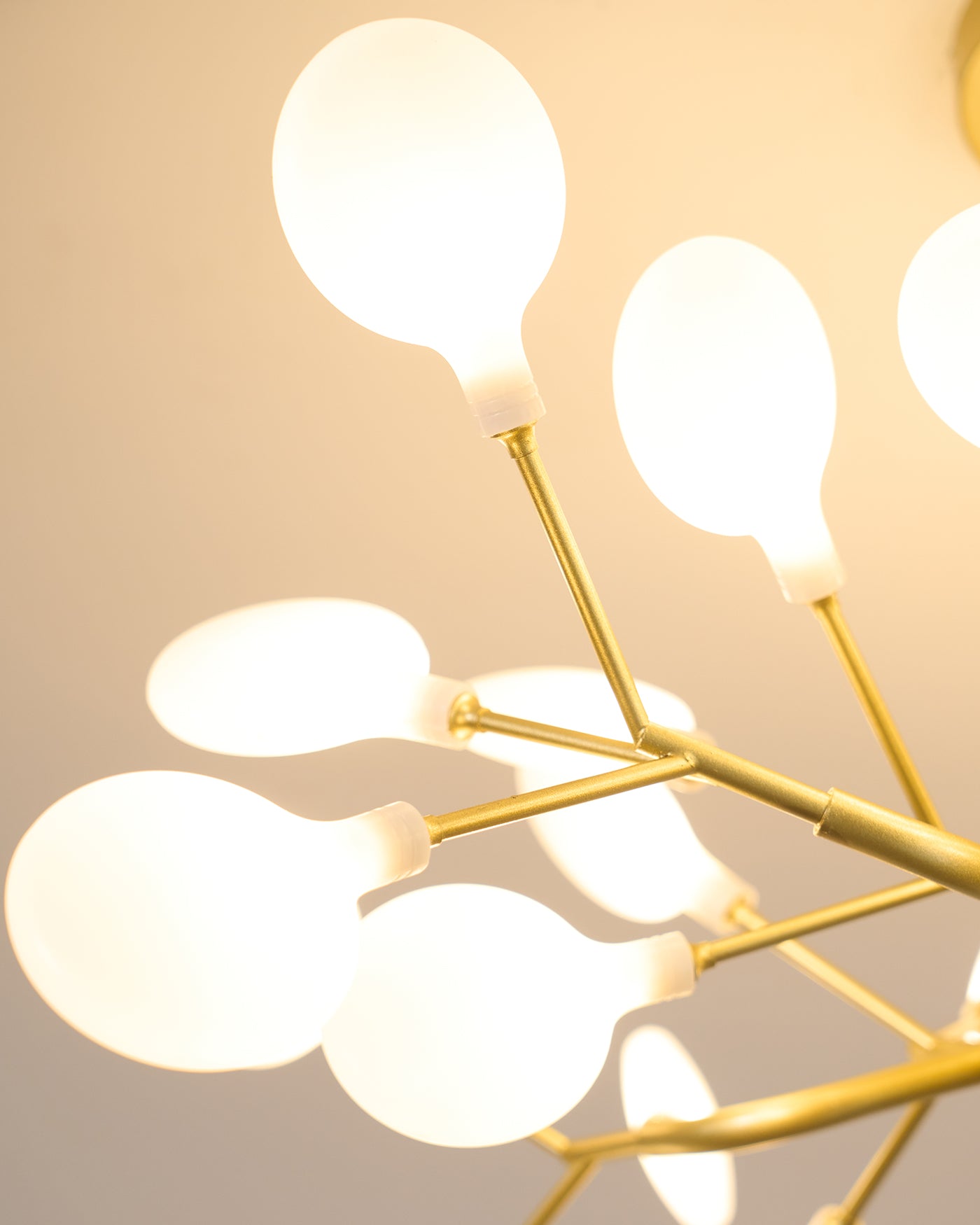 LED-Glühwürmchen-Sputnik-Kronleuchter