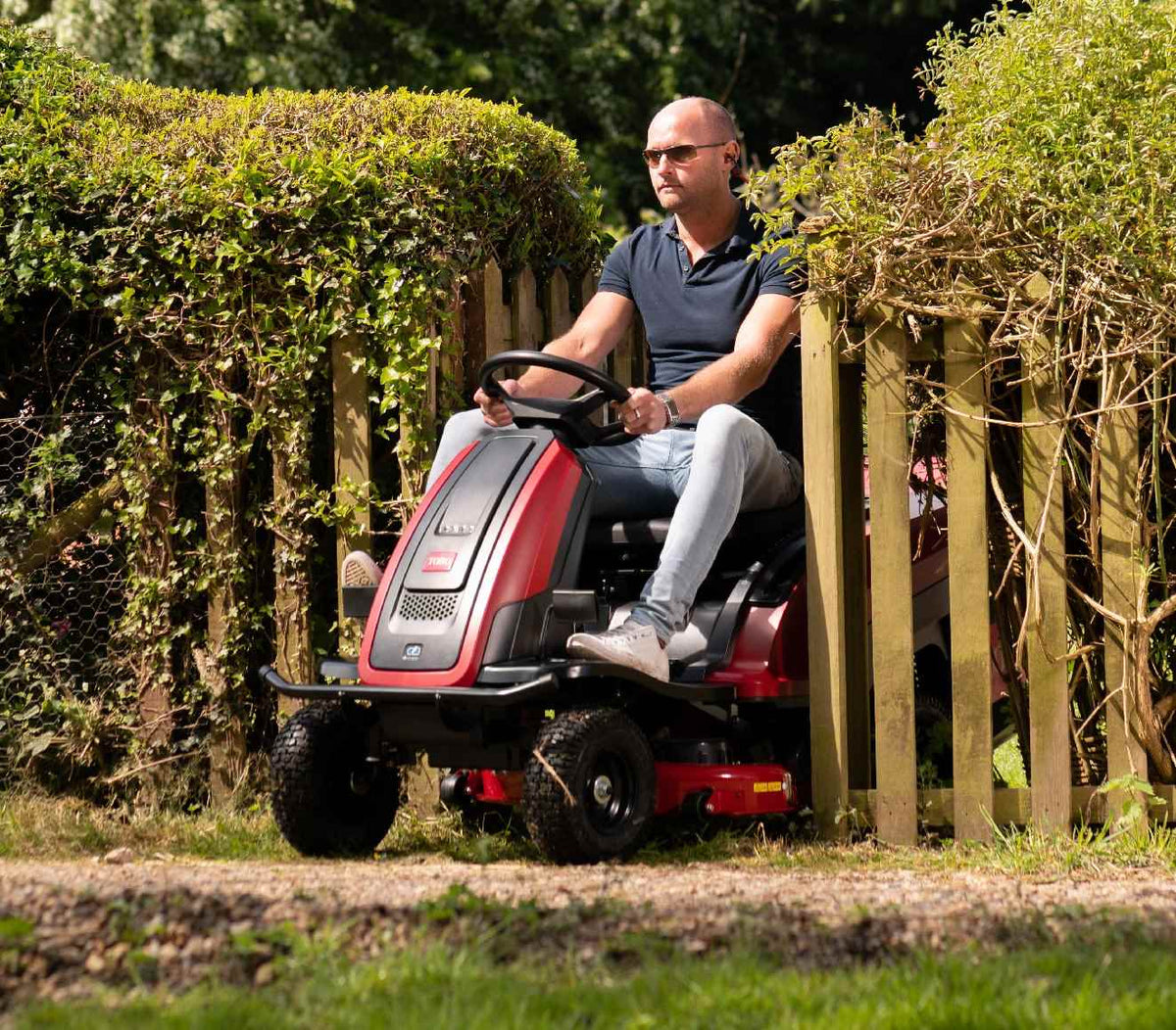 Toro Akku-Rasentraktor eS3200DC