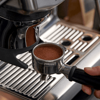 SAGE The Barista Express™ Impress – Halbautomatische Espressomaschine